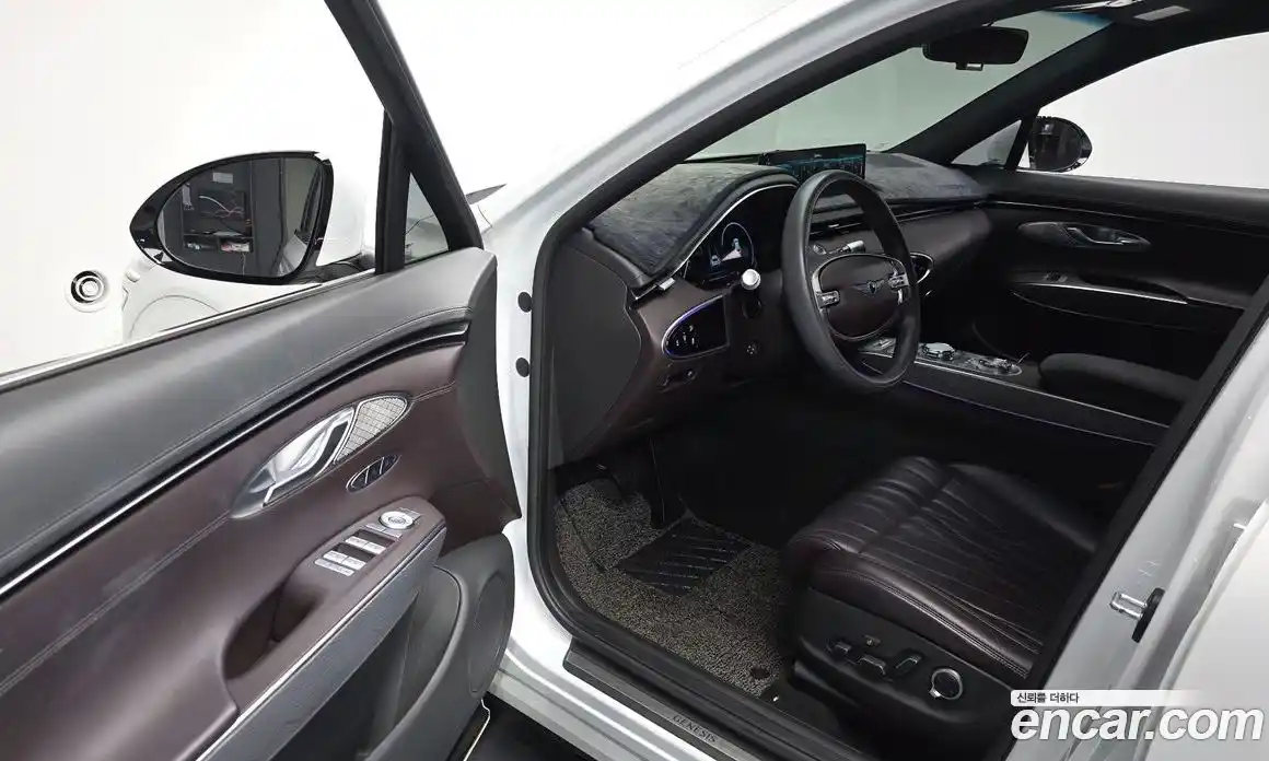 Genesis GV70 2021 2.5 Автомат в Москве № 25648, фото 14