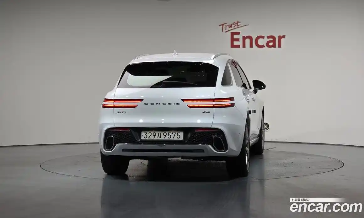 Genesis GV70 2021 2.5 Автомат в Москве № 25648, фото 16