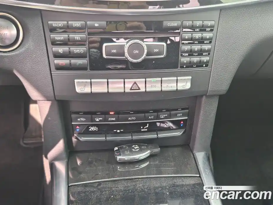 Mercedes-Benz E-Class 2014 3.5 Автомат в Москве № 264962, фото 12