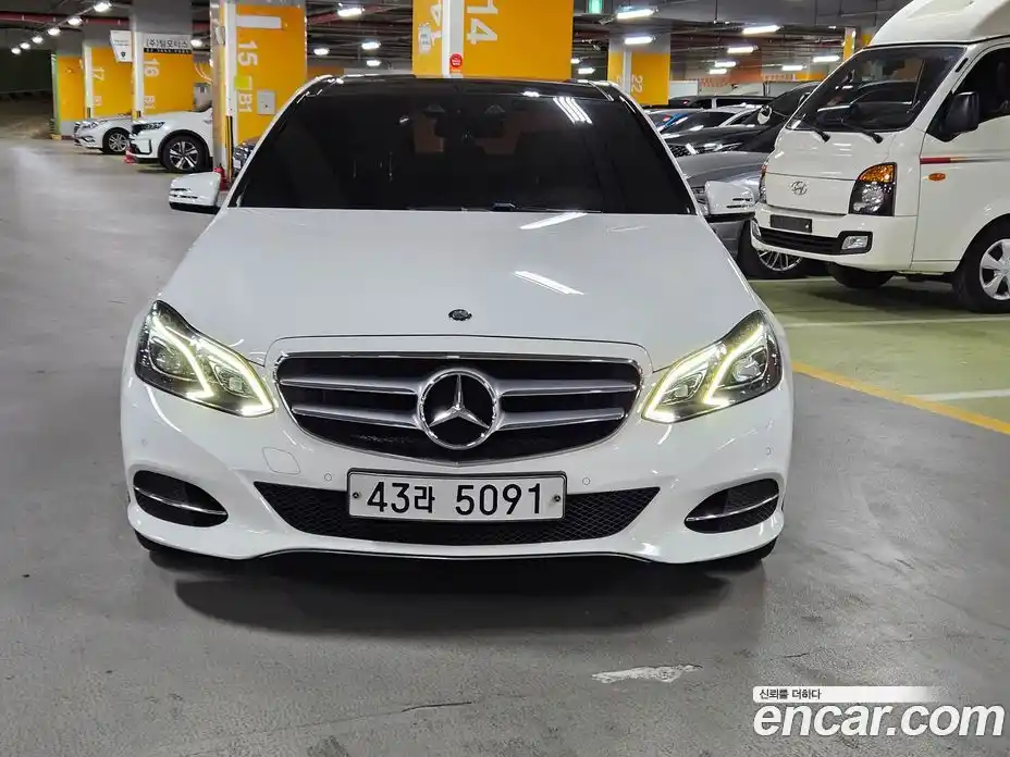 Mercedes-Benz E-Class 2014 3.5 Автомат в Москве № 264962, фото 3