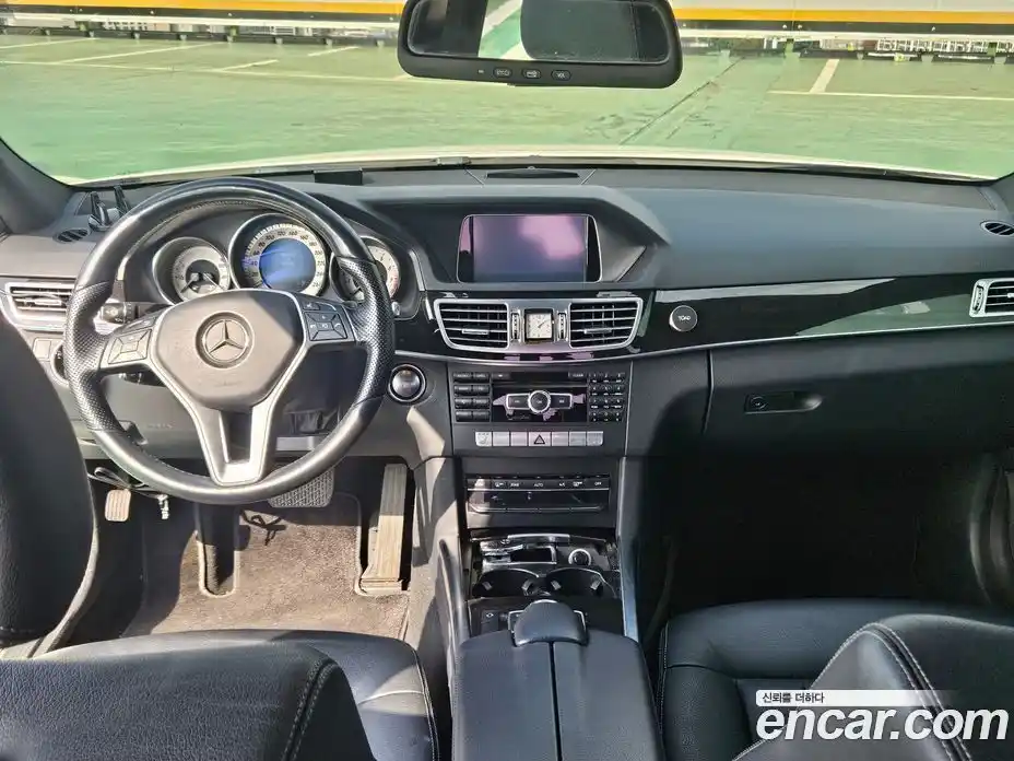 Mercedes-Benz E-Class 2014 3.5 Автомат в Москве № 264962, фото 7