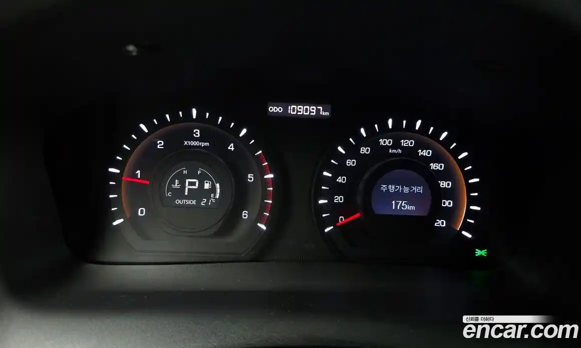 SsangYong Korando 2011 2.0 Автомат в Москве № 26644, фото 4