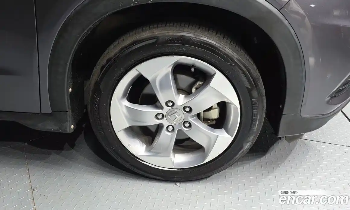 Honda HR-V 2019 1.8 Автомат в Москве № 268609, фото 13