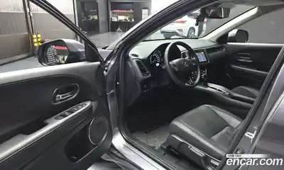 Honda HR-V 2019 1.8 Автомат в Москве № 268609, миниатюра 10