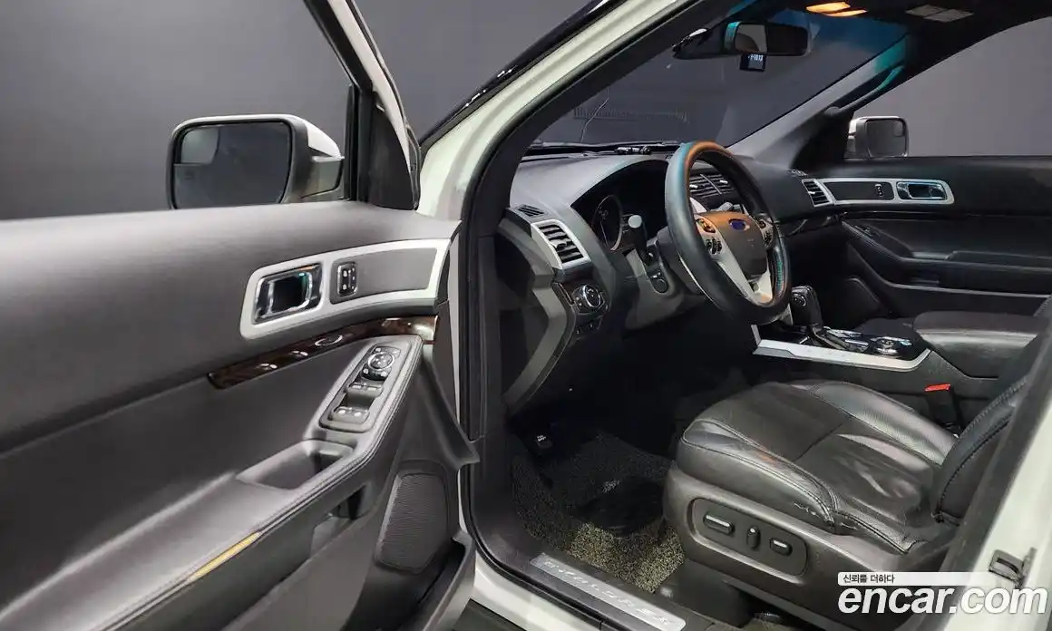 Ford Explorer 2014 3.5 Автомат в Москве № 268852, фото 11