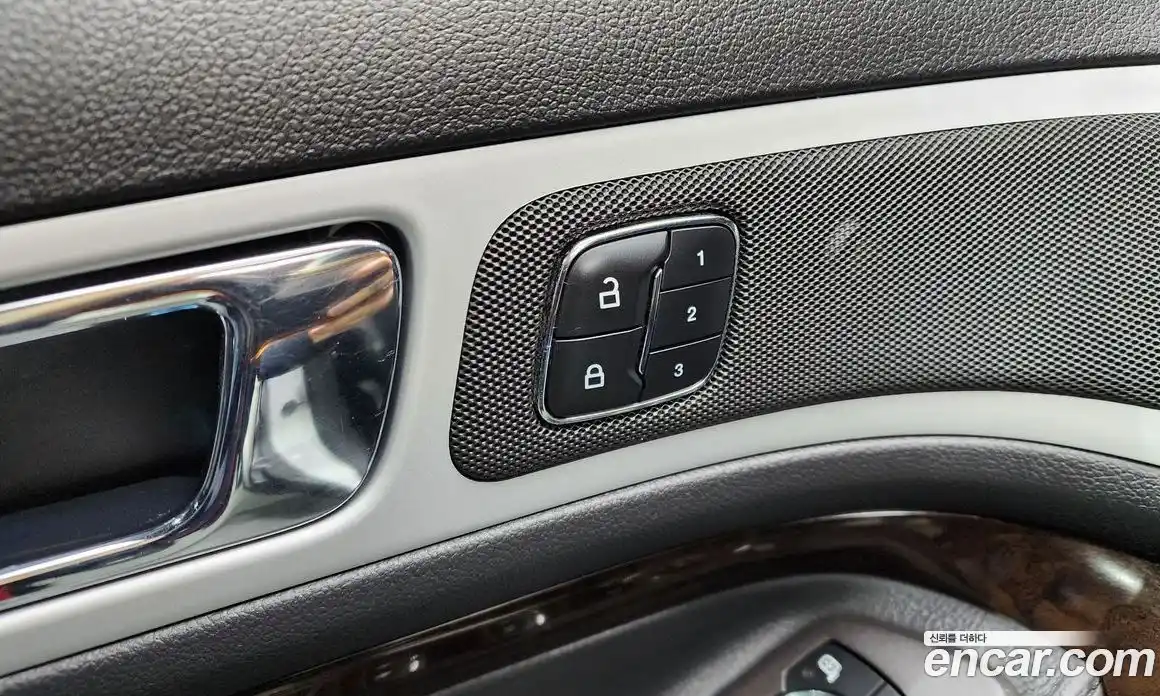 Ford Explorer 2014 3.5 Автомат в Москве № 268852, фото 16