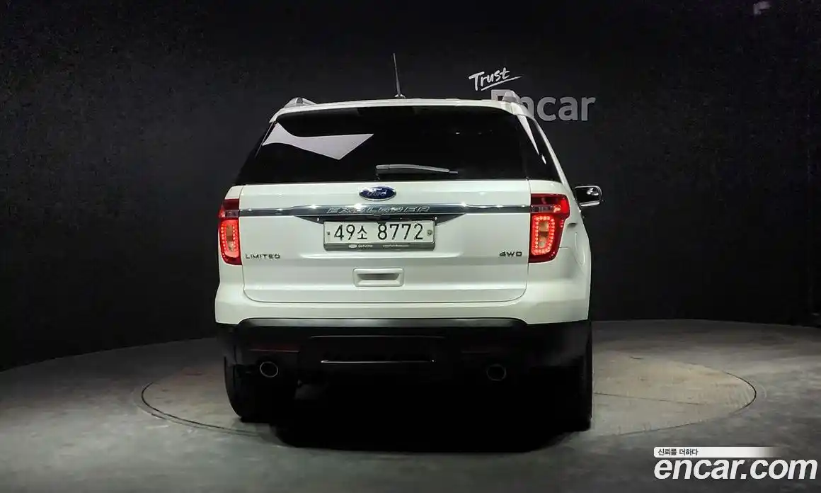 Ford Explorer 2014 3.5 Автомат в Москве № 268852, фото 18