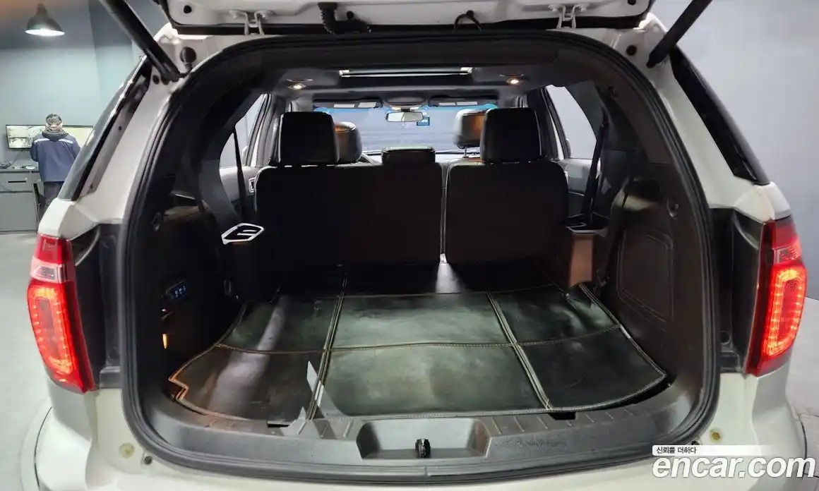 Ford Explorer 2014 3.5 Автомат в Москве № 268852, фото 6