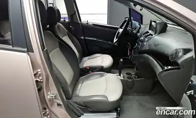 Chevrolet Spark 2012 1.0 Автомат в Москве № 27631, миниатюра 3