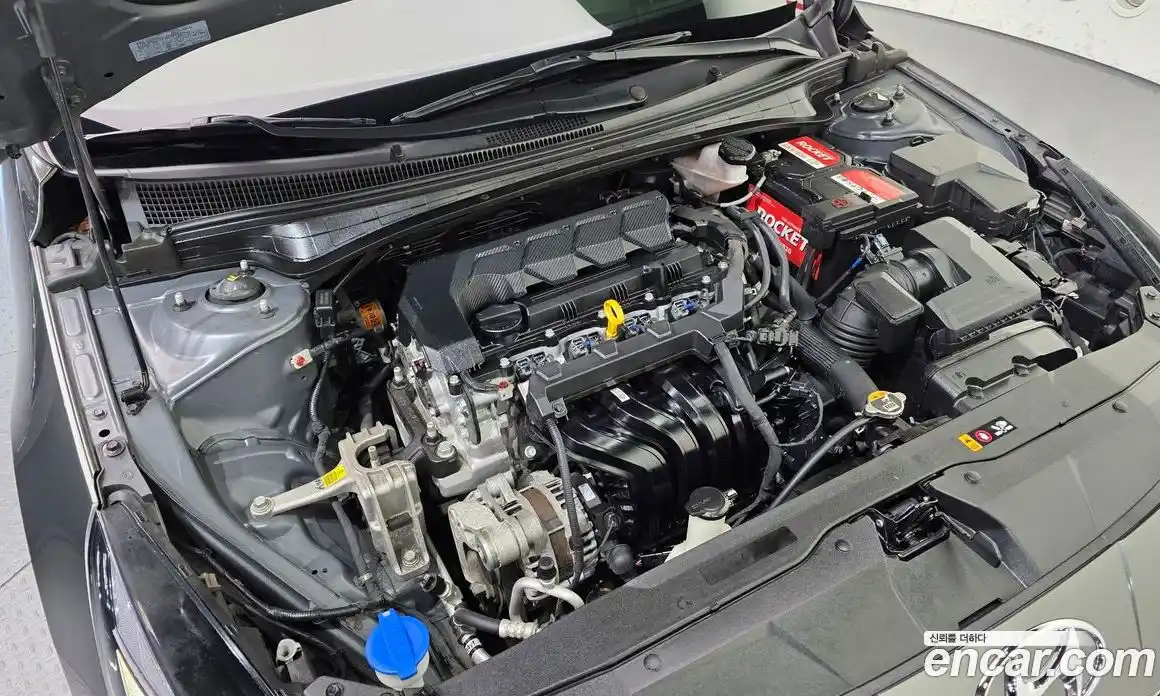 Hyundai Avante 2021 1.6 Автомат в Москве № 282373, фото 6