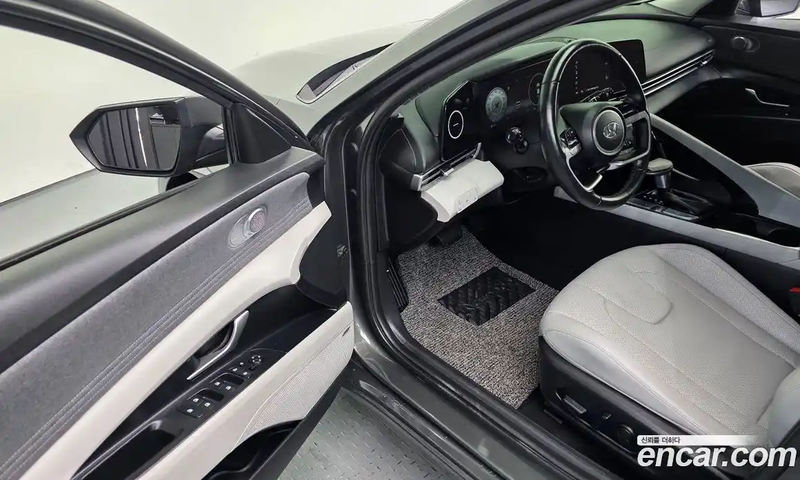 Hyundai Avante 2021 1.6 Автомат в Москве № 282373, фото 8