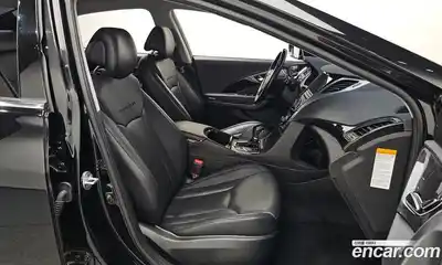 Hyundai Grandeur 2015 2.4 Автомат в Москве № 283539, миниатюра 3