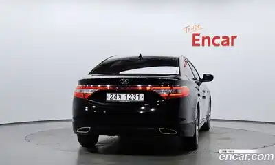 Hyundai Grandeur 2015 2.4 Автомат в Москве № 283539, миниатюра 9