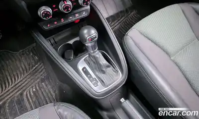 Audi A1 2015 1.6 Автомат в Москве № 293180, миниатюра 4