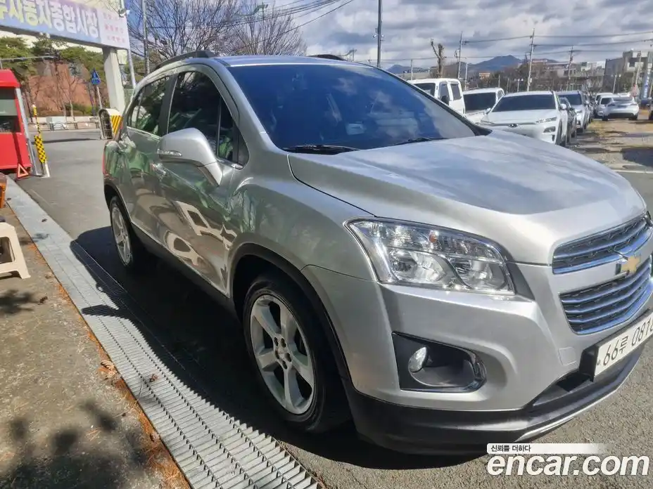 Chevrolet Trax 2016 1.6 Автомат в Москве № 298113, фото 3