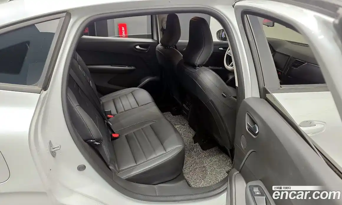 Renault XM3 2023 1.6 Автомат в Москве № 298800, фото 13