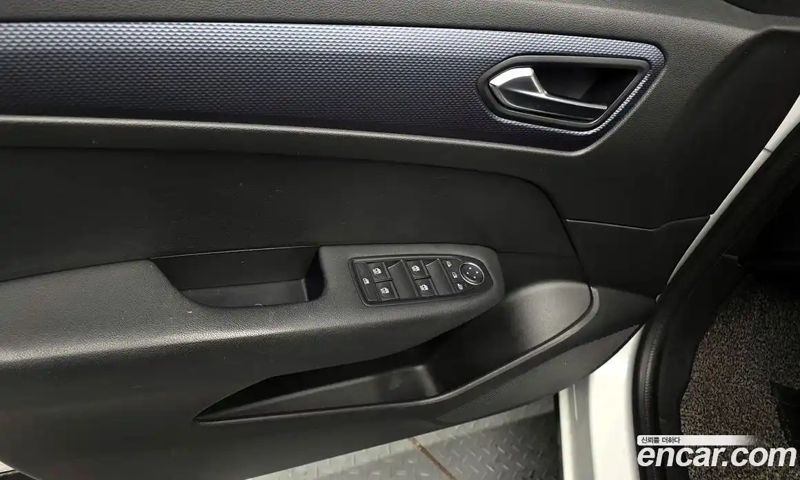 Renault XM3 2023 1.6 Автомат в Москве № 298800, фото 16