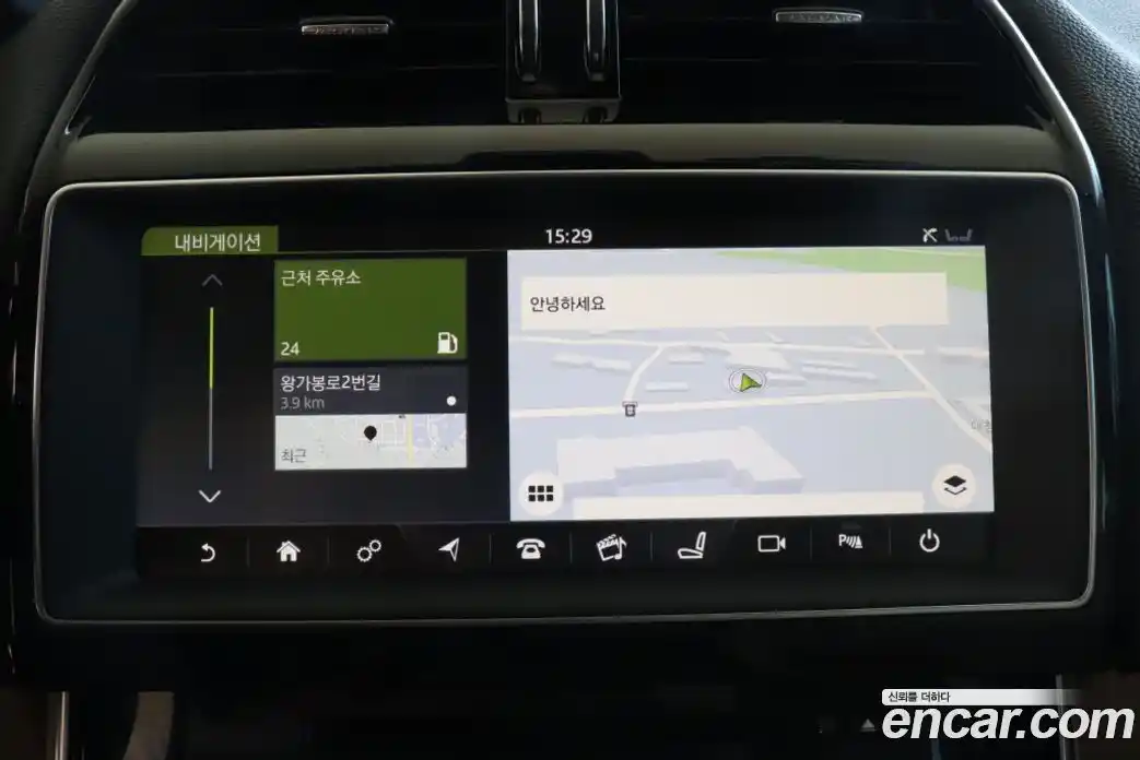 Jaguar XE 2017 2.0 Автомат в Москве № 305200, фото 14