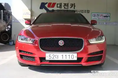 Jaguar XE 2017 2.0 Автомат в Москве № 305200, миниатюра 2