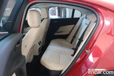 Jaguar XE 2017 2.0 Автомат в Москве № 305200, миниатюра 8