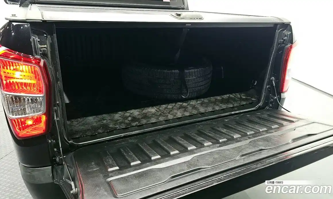 SsangYong Rexton 2019 2.2 Автомат в Москве № 30701, фото 6