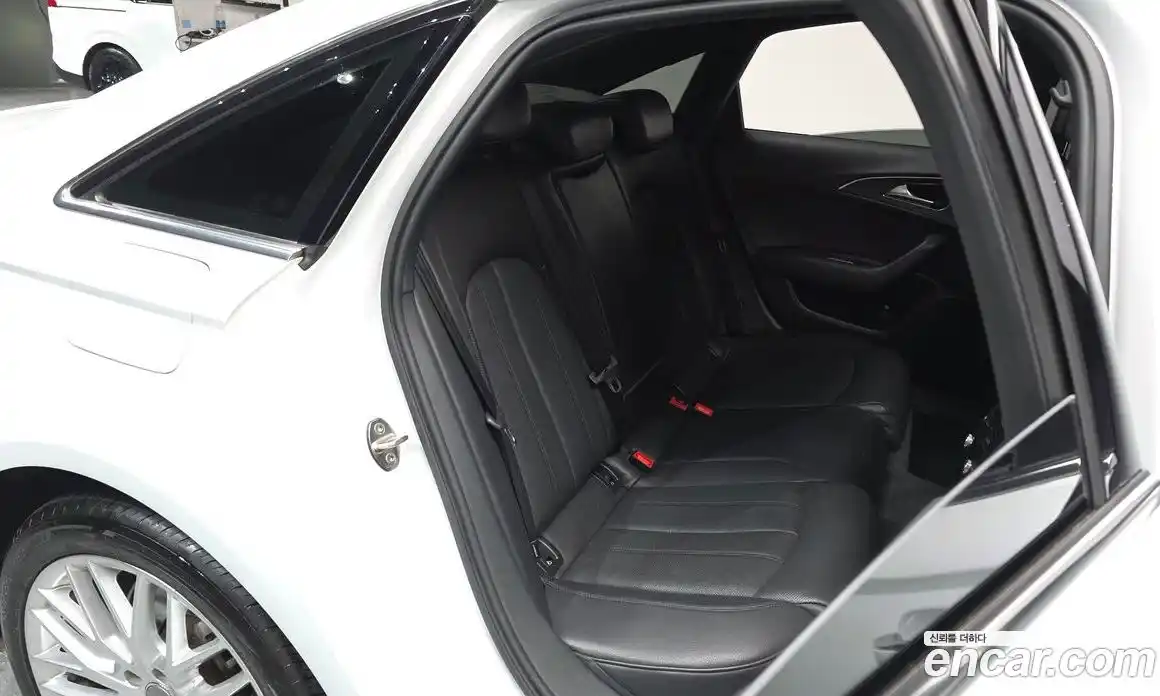 Audi A6 2018 2.0 Автомат в Москве № 311895, фото 10