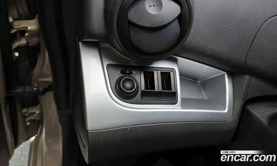 Chevrolet Spark 2013 1.0 Автомат в Москве № 315107, фото 19