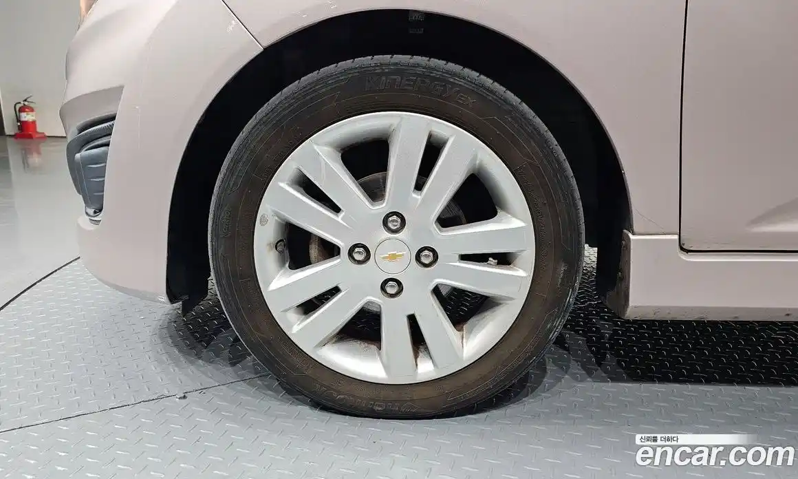 Chevrolet Spark 2013 1.0 Автомат в Москве № 315107, фото 4