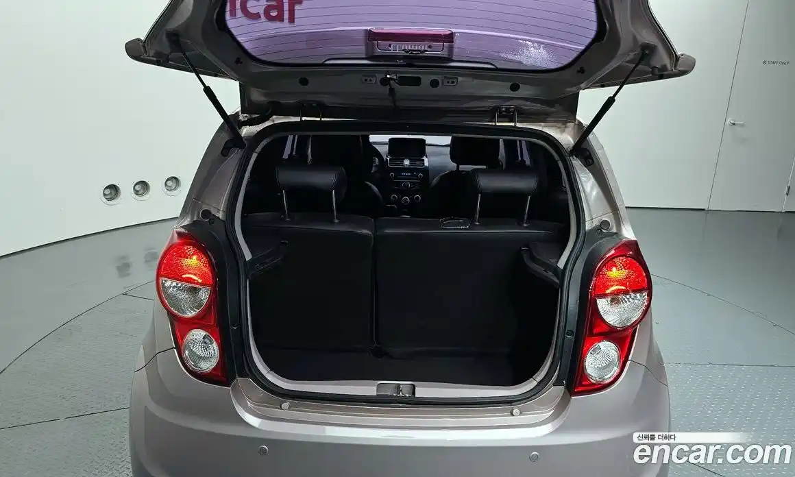 Chevrolet Spark 2013 1.0 Автомат в Москве № 315107, фото 6