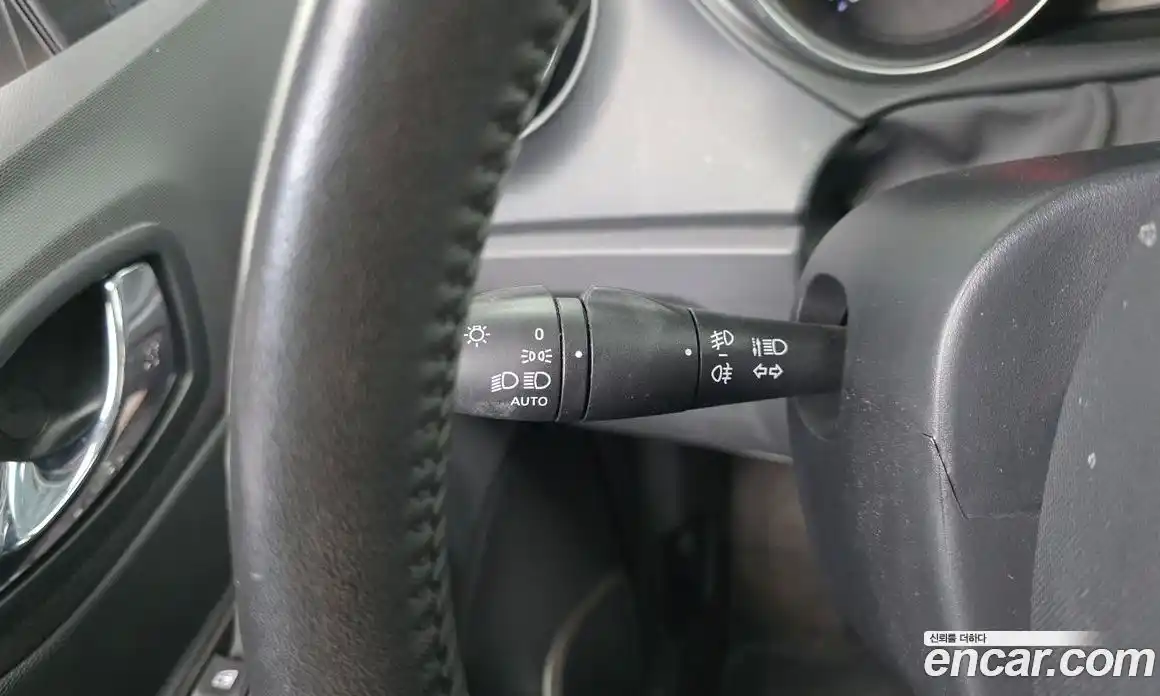 Renault QM3 2015 1.5 Автомат в Москве № 316743, фото 4