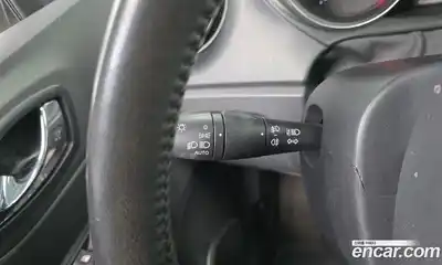 Renault QM3 2015 1.5 Автомат в Москве № 316743, миниатюра 4