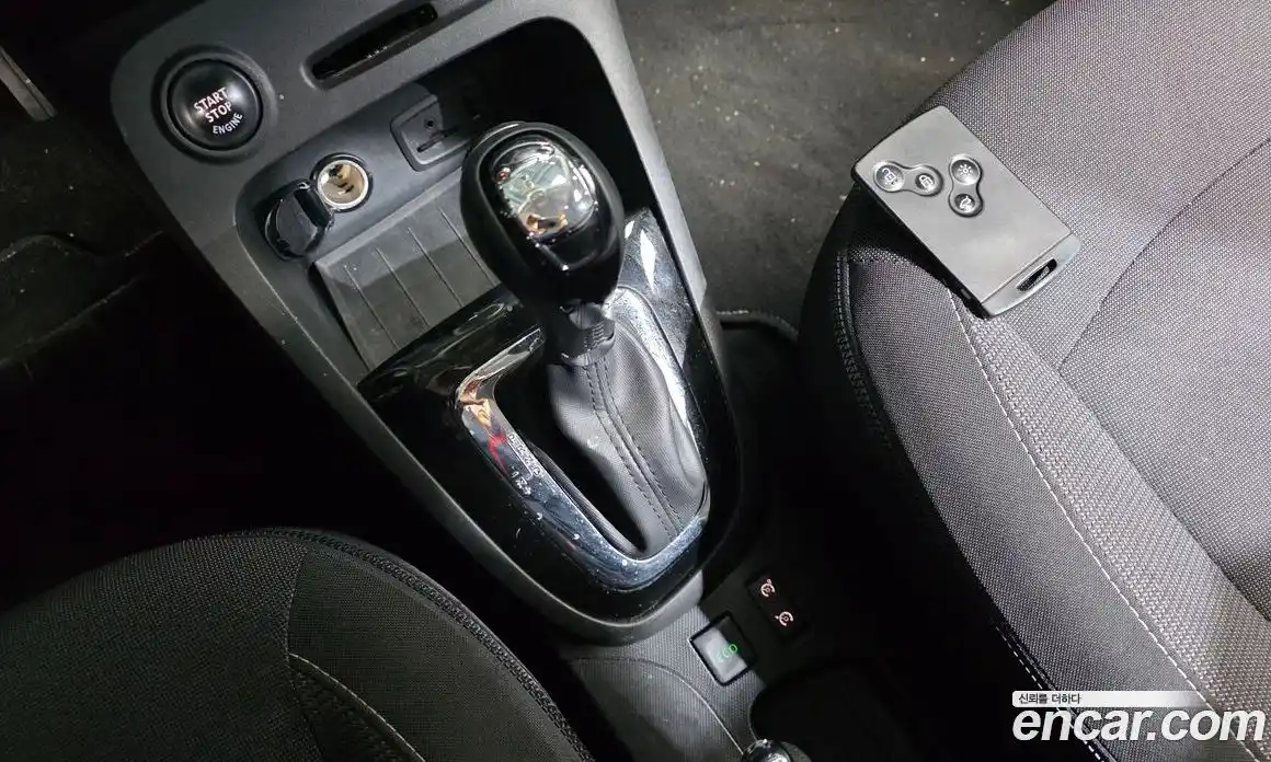 Renault QM3 2015 1.5 Автомат в Москве № 316743, фото 5