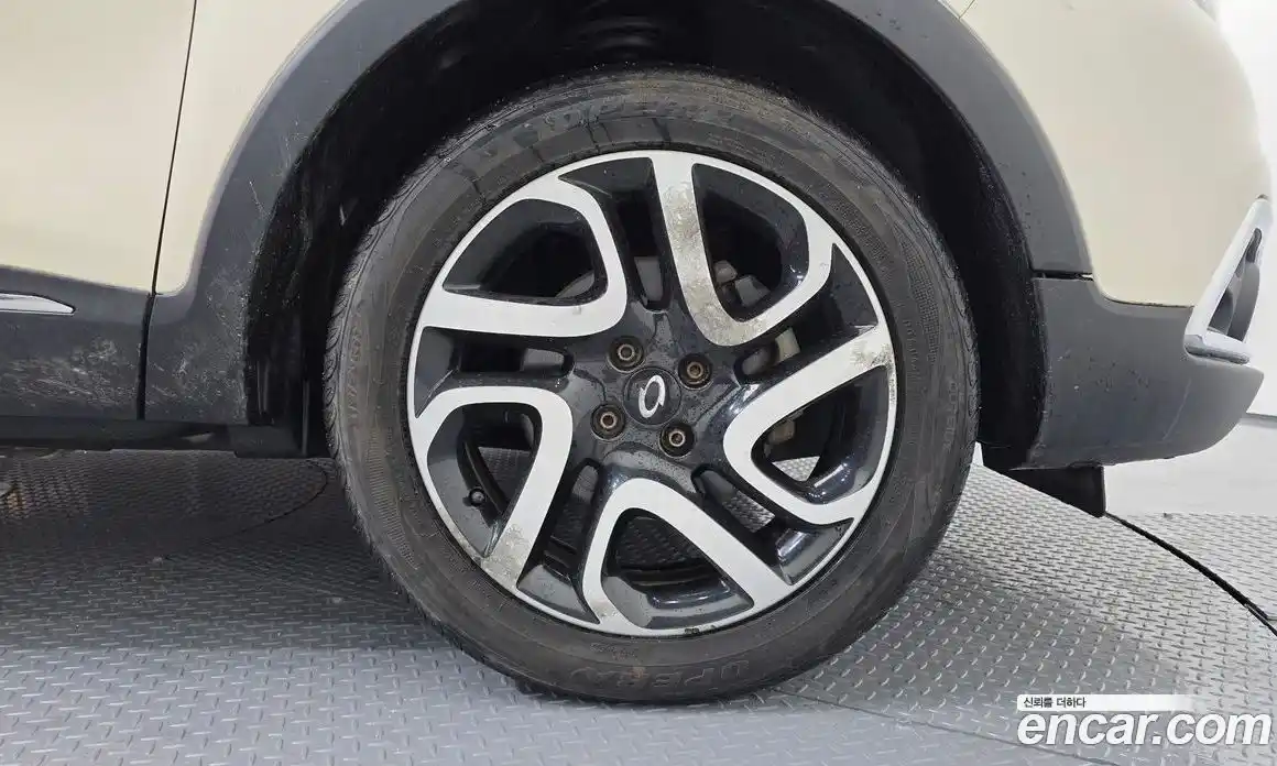 Renault QM3 2015 1.5 Автомат в Москве № 316743, фото 6