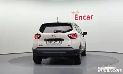 Renault QM3 2015 1.5 Автомат в Москве № 316743, миниатюра 8