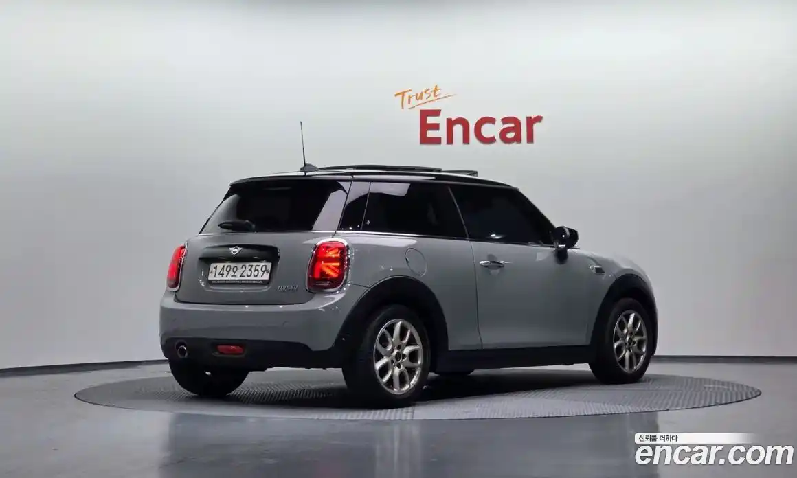 Mini Cooper 2021 1.5 Автомат в Москве № 318841, фото 19