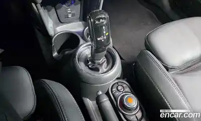 Mini Cooper 2021 1.5 Автомат в Москве № 318841, миниатюра 5