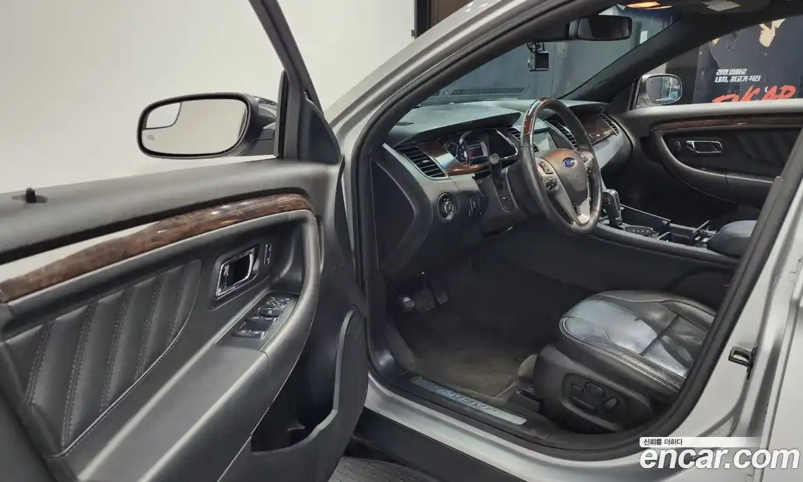 Ford Taurus 2014 2.0 Автомат в Москве № 318945, фото 16