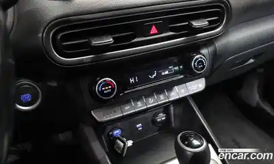 Hyundai Kona 2022 2.0 Автомат в Москве № 320168, миниатюра 2