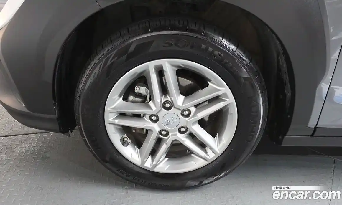 Hyundai Kona 2022 2.0 Автомат в Москве № 320168, фото 10