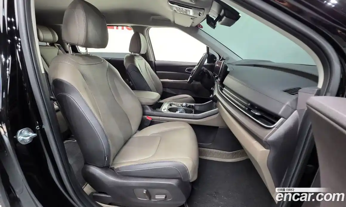 Kia Canival 2025 2.2 Автомат в Москве № 321064, фото 6