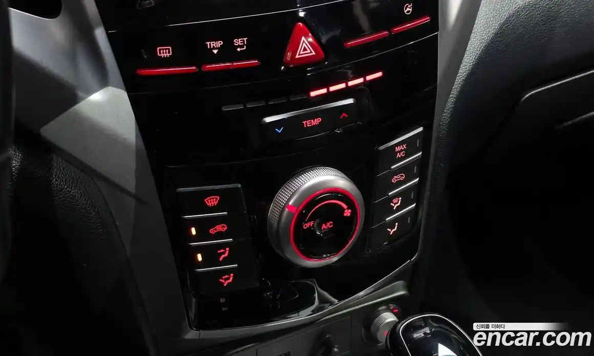 SsangYong TIBOLI 2016 1.6 Автомат в Москве № 32670, фото 8