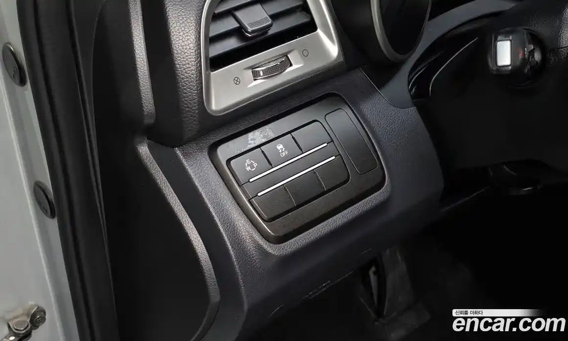 SsangYong TIBOLI 2016 1.6 Автомат в Москве № 32670, фото 10