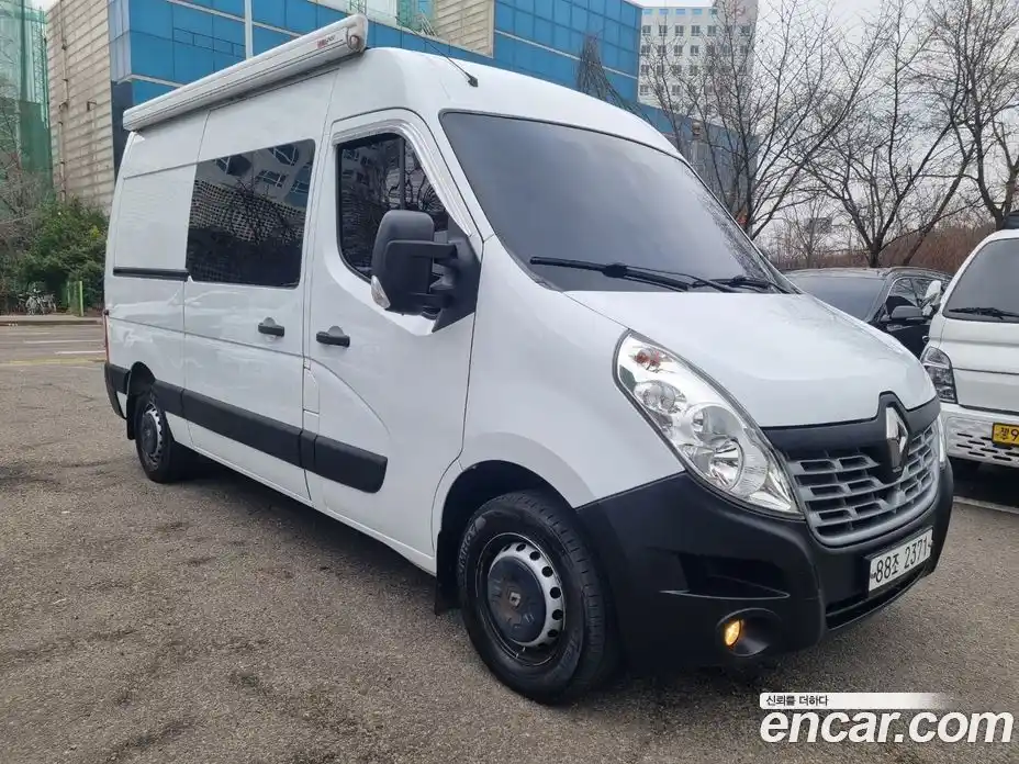 Renault Master 2019 2.3 Механическая в Москве № 328713, фото 11