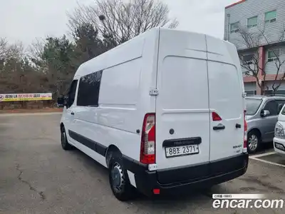 Renault Master 2019 2.3 Механическая в Москве № 328713, миниатюра 12