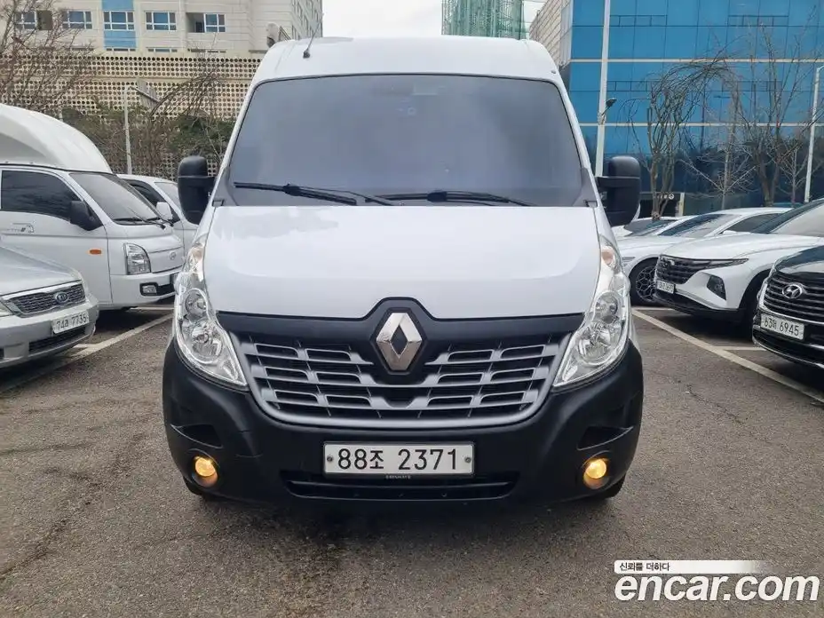 Renault Master 2019 2.3 Механическая в Москве № 328713, фото 19