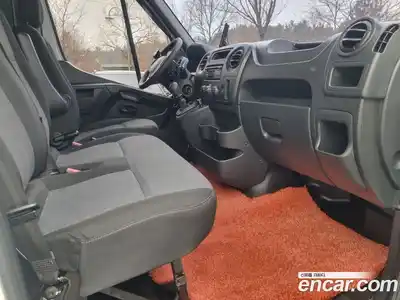 Renault Master 2019 2.3 Механическая в Москве № 328713, миниатюра 6