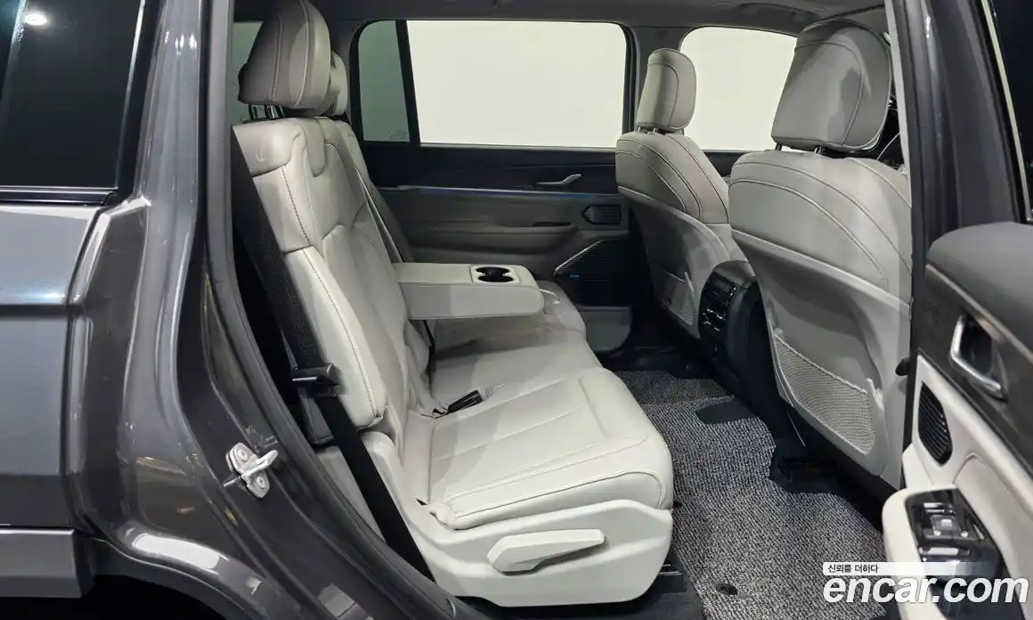 Jeep Cherokee 2022 3.6 Автомат в Москве № 330101, фото 12