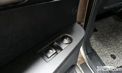 SsangYong Korando 2014 2.0 Автомат в Москве № 34590, миниатюра 8