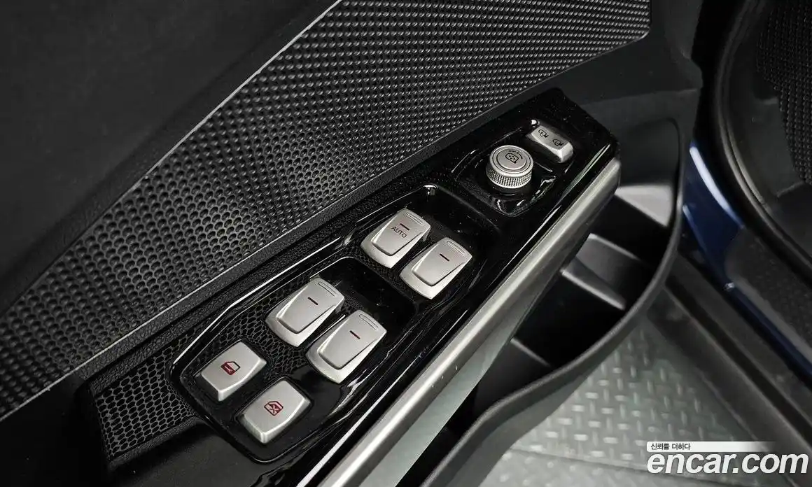 SsangYong TIBOLI 2015 1.6 Автомат в Москве № 35261, фото 14