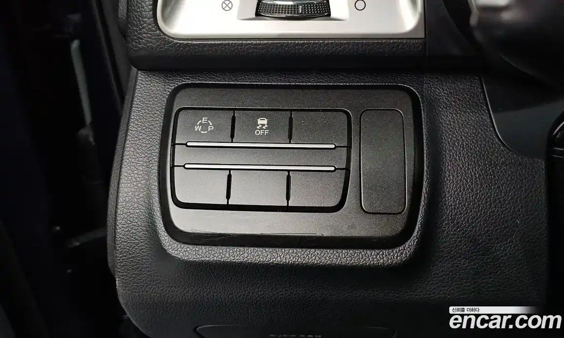 SsangYong TIBOLI 2015 1.6 Автомат в Москве № 35261, фото 15